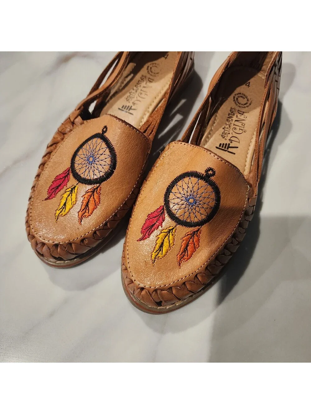 NEW Piel Canela Dreamcatcher Leather Huarache Flats Marked Size 4 (MX) 6-6.5 US